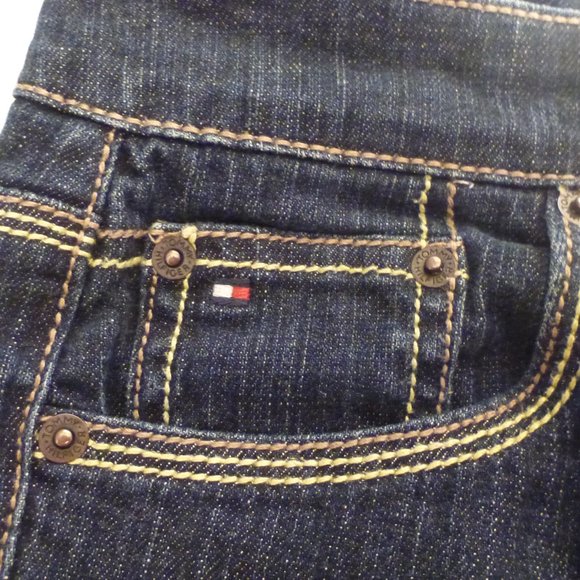 Tommy Hilfiger Denim Capris, Like New, Size 6‎ - Picture 3 of 14